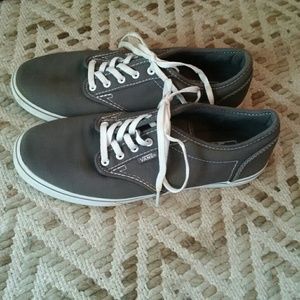 Basically new size 8 women's Vans